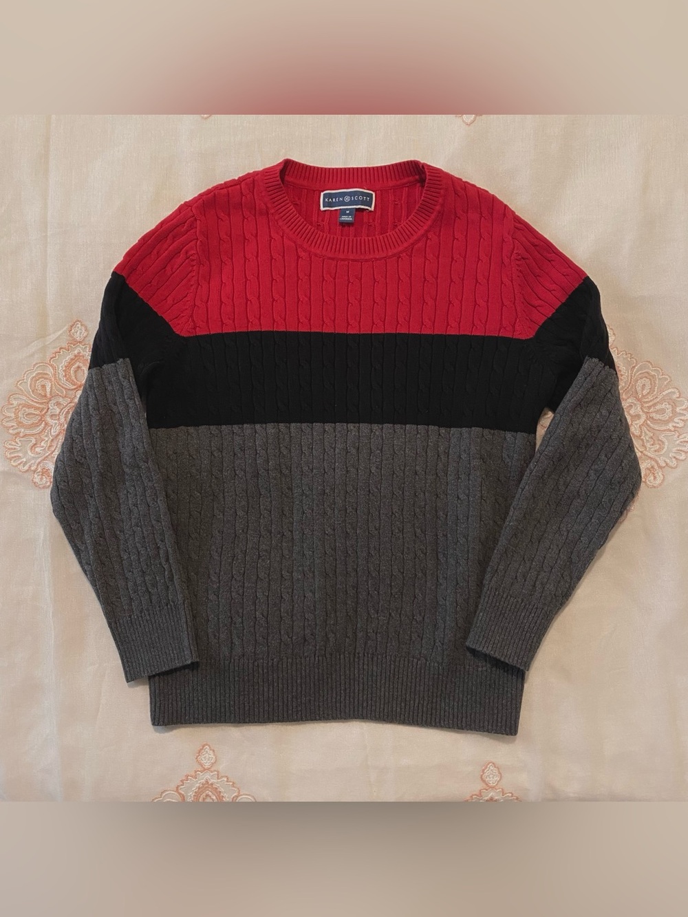 Karen Scott cable knit sweater size M